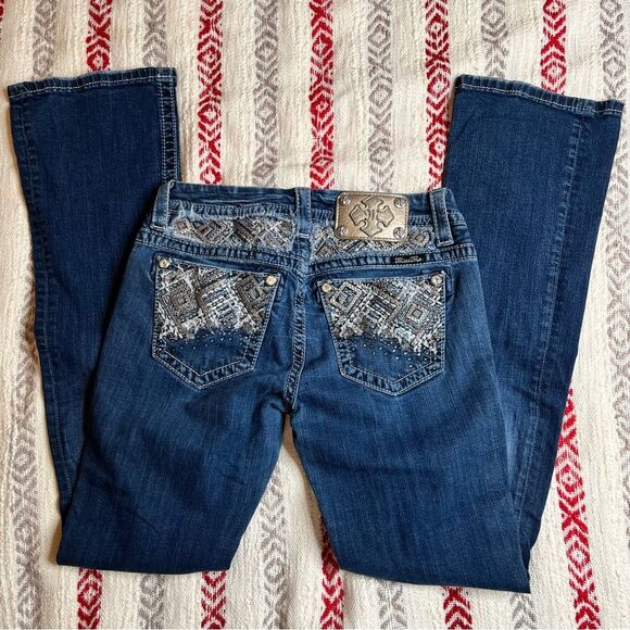 Miss Me Signature Boot Jeans Size 27x32 - Picture 1 of 9